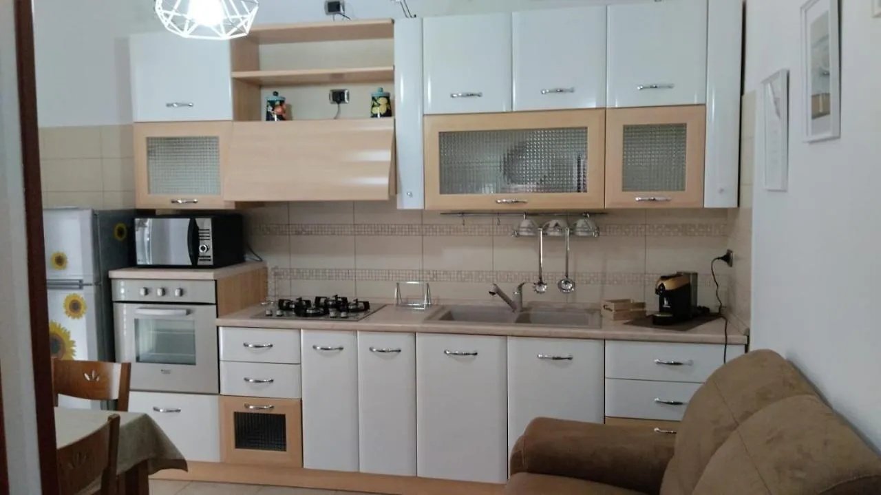 La Casa Di Elisa Apartment Bari Italy